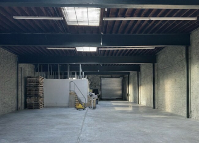 Plus de détails pour 191-193 Van Brunt St, Brooklyn, NY - Industriel à louer