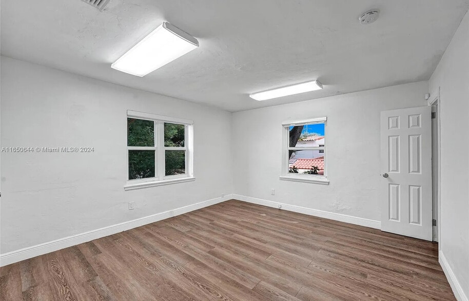 1225 Alton Rd, Miami Beach, FL for lease - Building Photo - Image 3 of 19