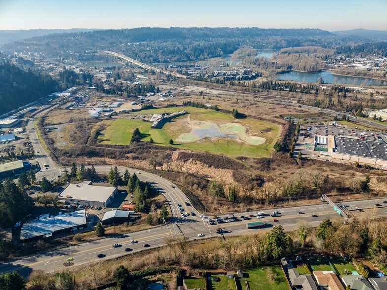 1105 Abernethy Rd, Oregon City, OR à vendre - Aérien - Image 2 de 5