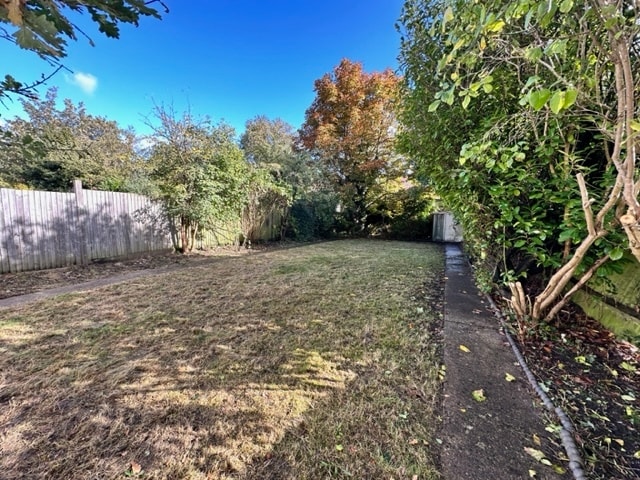 118 Station Rd, London for lease - Building Photo - Image 3 of 3