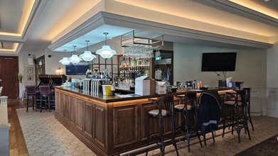 12-14 Alder Rd, Londonderry for lease Building Photo- Image 1 of 6