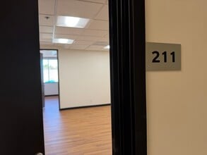 7301 Topanga Canyon Blvd, Canoga Park, CA for lease Interior Photo- Image 1 of 7