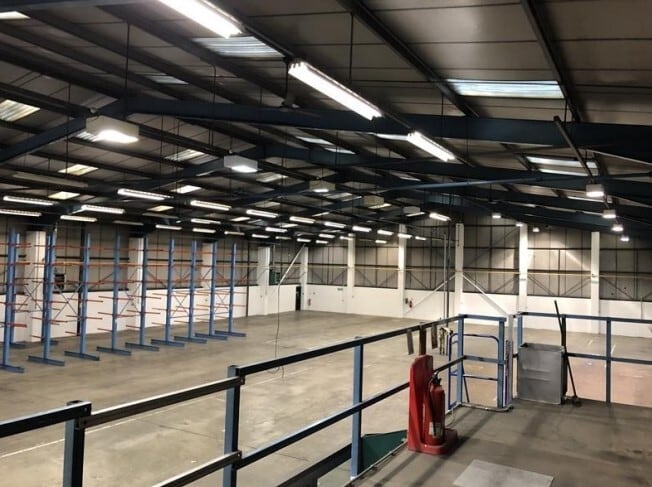 93 Birds Royd Ln, Brighouse for lease Interior Photo- Image 1 of 1