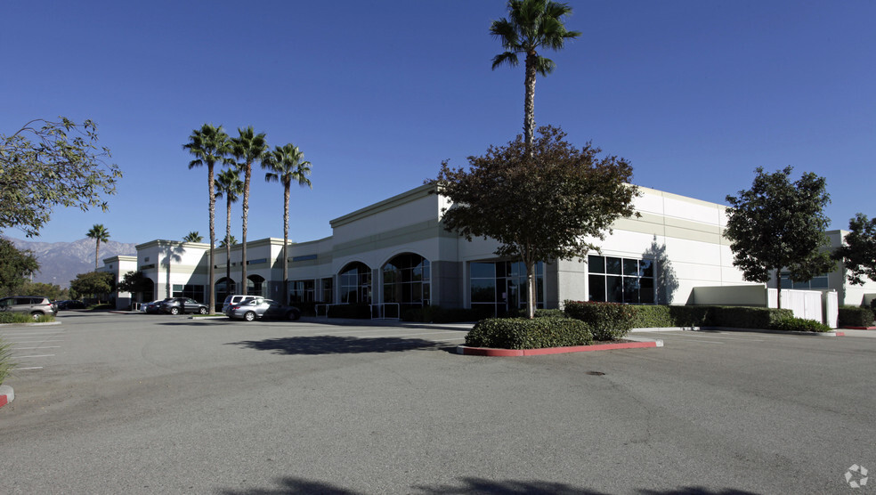 1809 S Excise Ave, Ontario, CA for lease - Primary Photo - Image 1 of 7