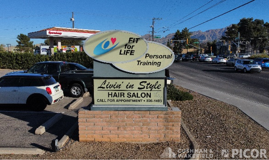 3525 N Campbell Ave, Tucson, AZ à louer - Photo du bâtiment - Image 2 de 5