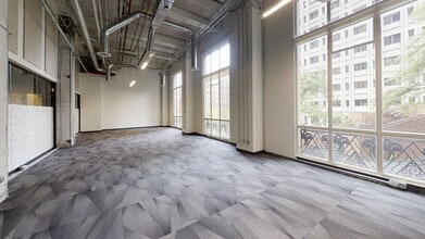 821 2nd Ave, Seattle, WA for lease Interior Photo- Image 2 of 6