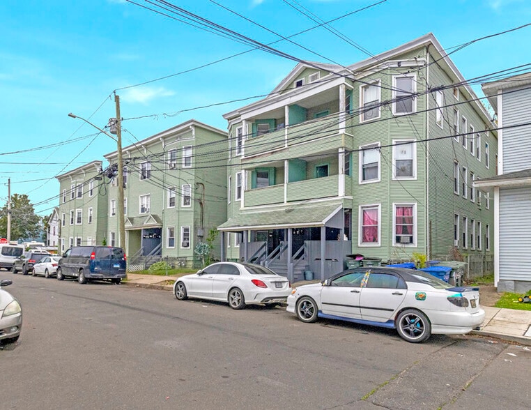 657 Maple St, Bridgeport, CT for sale - Building Photo - Image 3 of 12