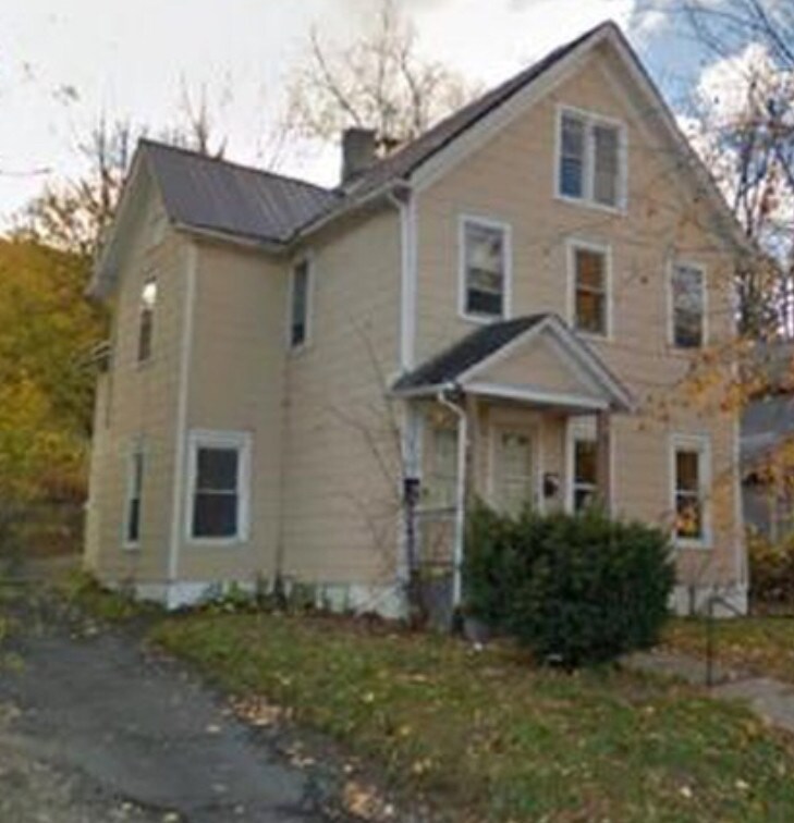 192 Conklin Ave, Binghamton, NY à vendre Photo principale- Image 1 de 10