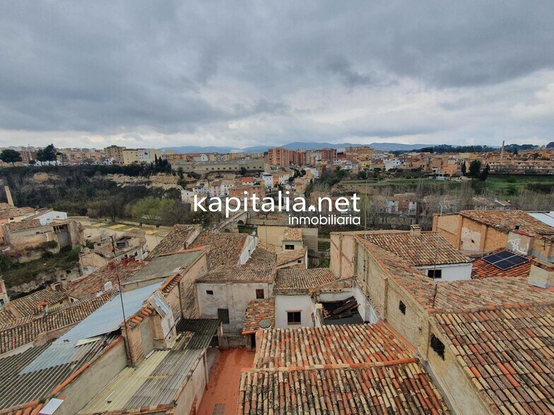 Retail in València for sale - Building Photo - Image 2 of 17