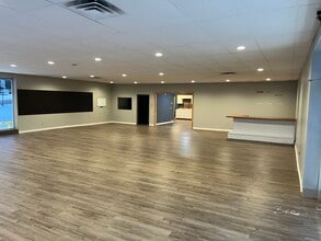 1159 W 4th St, Mansfield, OH à louer Photo intérieure- Image 1 de 11