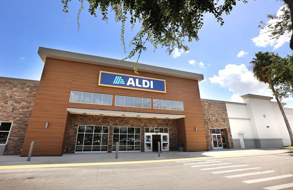 5690 Bayshore Rd, North Fort Myers, FL à vendre Photo du bâtiment- Image 1 de 5