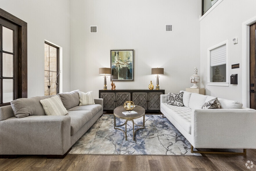 2215 H G Mosley Pky, Longview, TX for sale - Lobby - Image 2 of 21