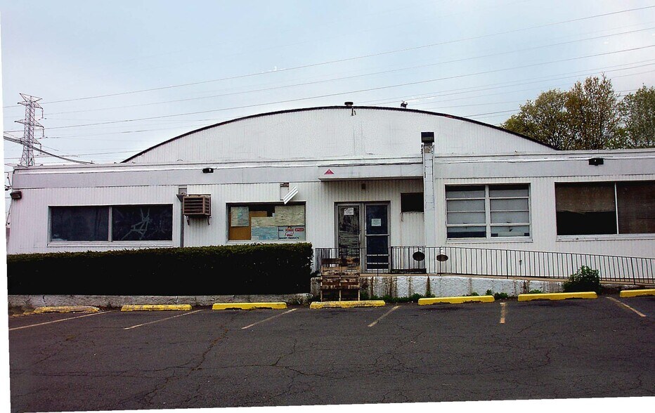 400 Green St, Woodbridge, NJ à vendre - Photo du bâtiment - Image 2 de 4