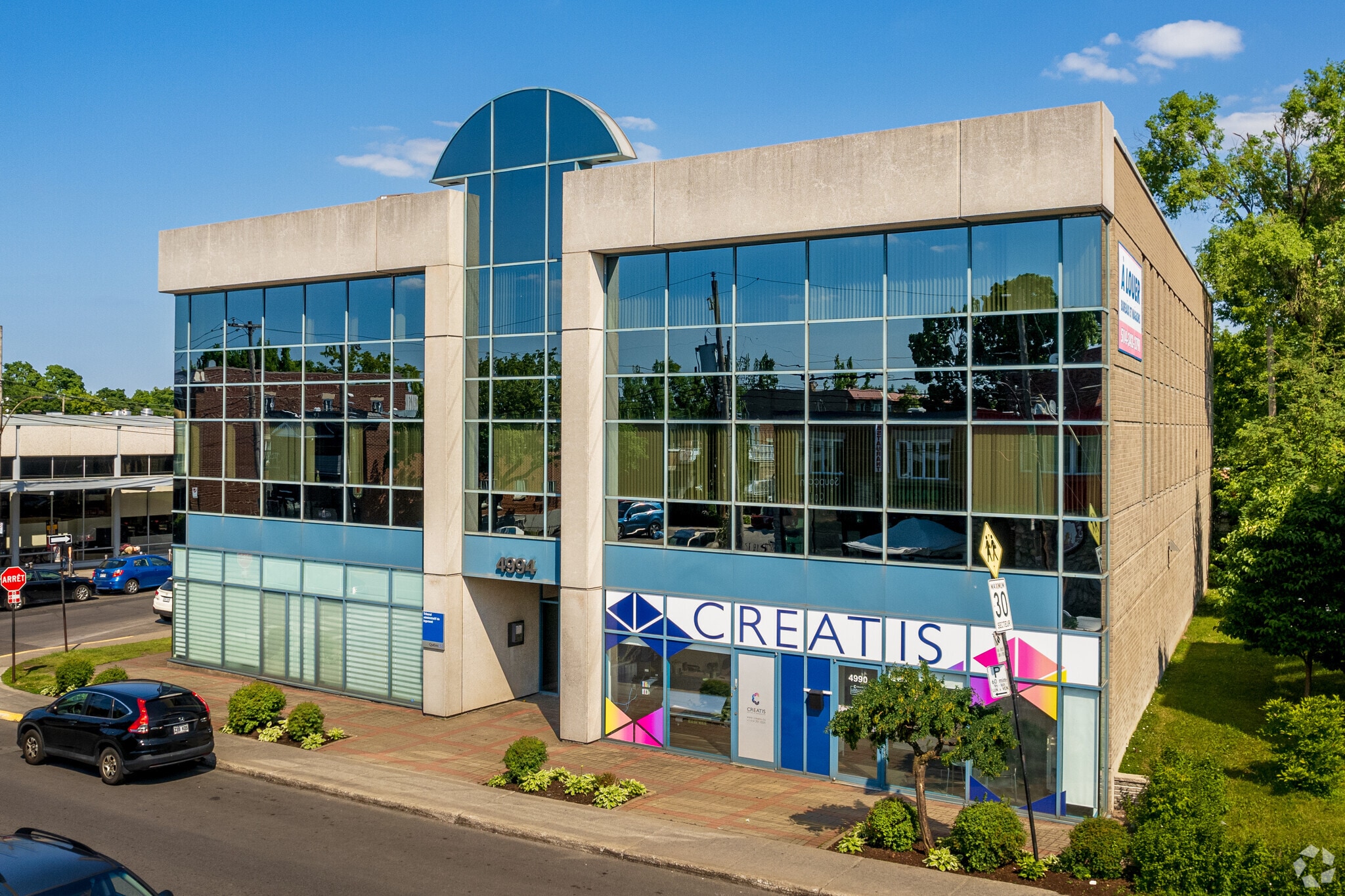 4994 Rue Beaubien E, Montréal, QC for lease Building Photo- Image 1 of 6