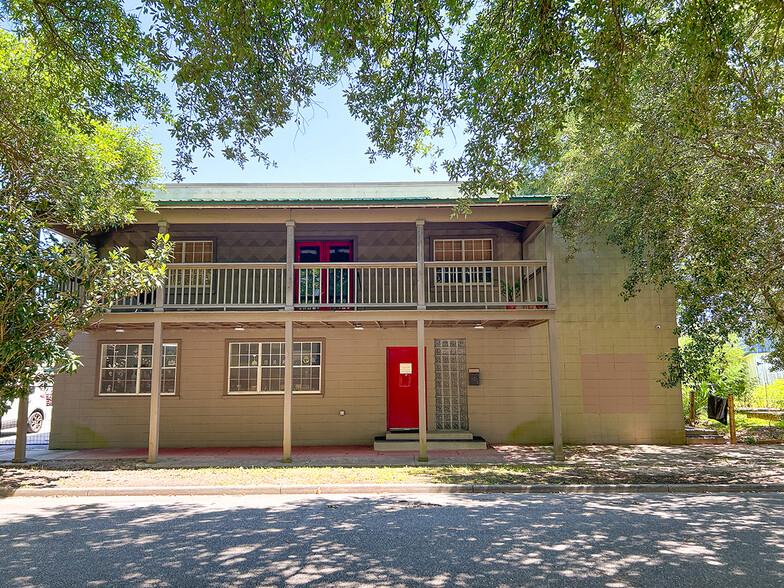 805 Church St, Mobile, AL for lease - Building Photo - Image 2 of 11