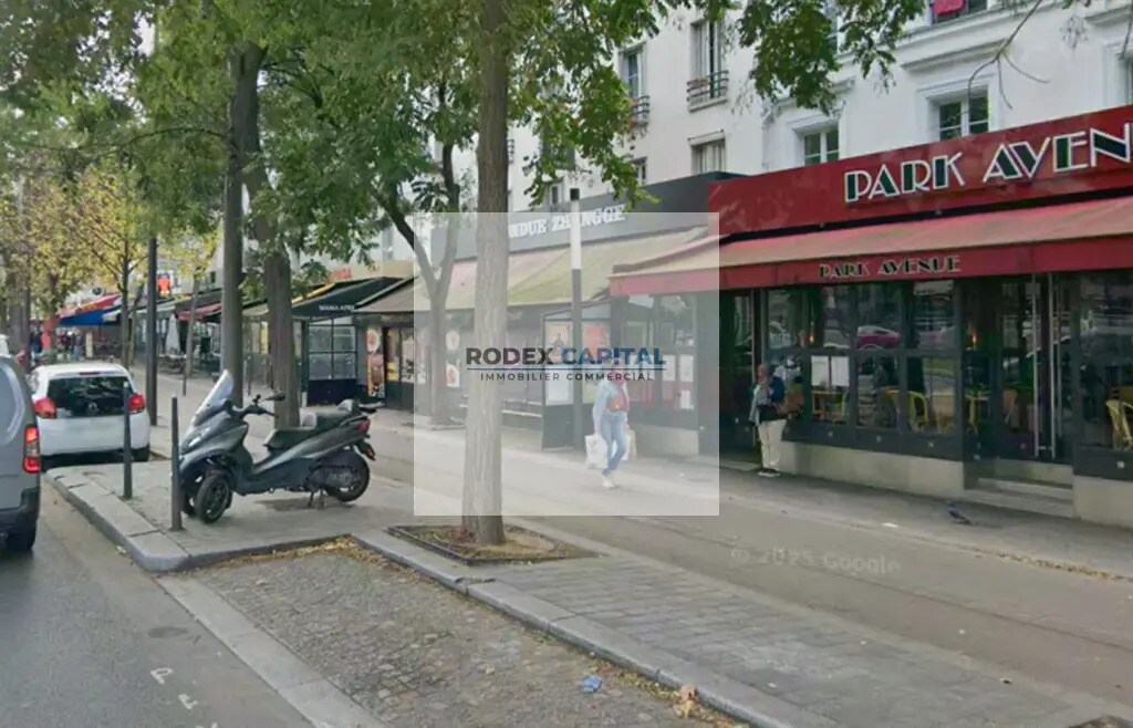 Retail in Paris for lease Building Photo- Image 1 of 3