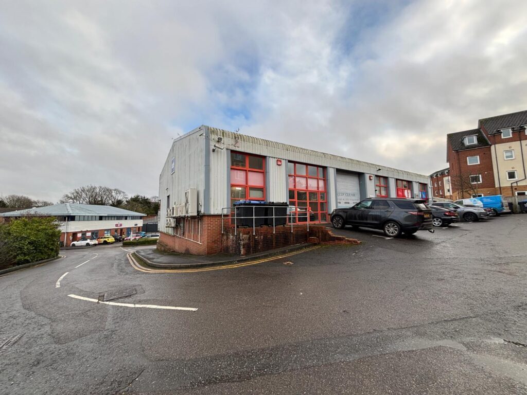 Duncan Rd, Park Gate à vendre Photo principale- Image 1 de 3