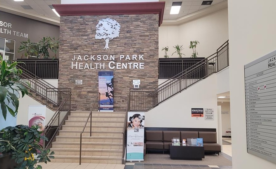 2475 McDougall St, Windsor, ON for lease Lobby- Image 1 of 6