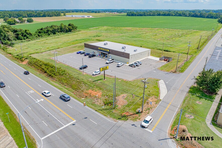 16710 Ezell Rd, Athens, AL à vendre - Photo du bâtiment - Image 2 de 3