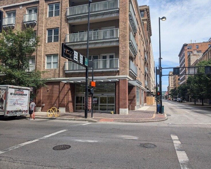 601 Race St, Cincinnati, OH for lease - Building Photo - Image 3 of 3