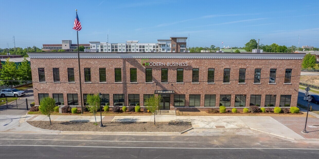 1024 Telfair St, Augusta, GA à louer Photo principale- Image 1 de 2