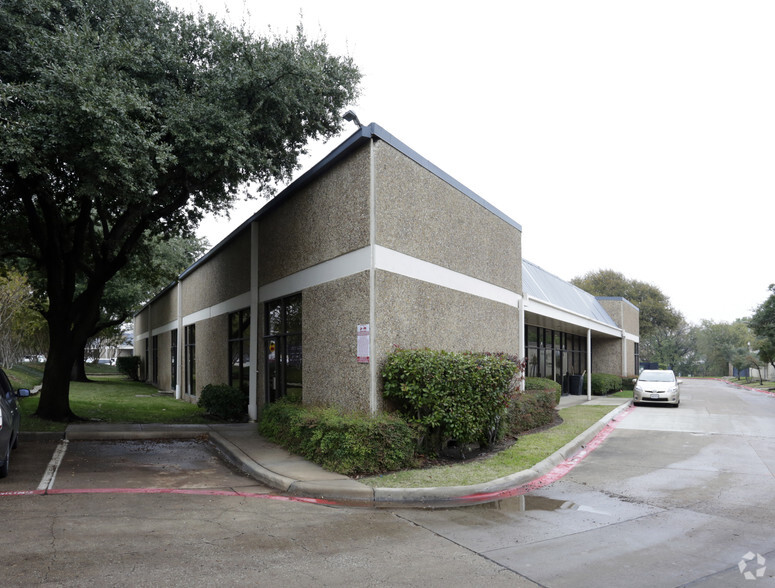 401 S Sherman St, Richardson, TX for sale - Building Photo - Image 2 of 5