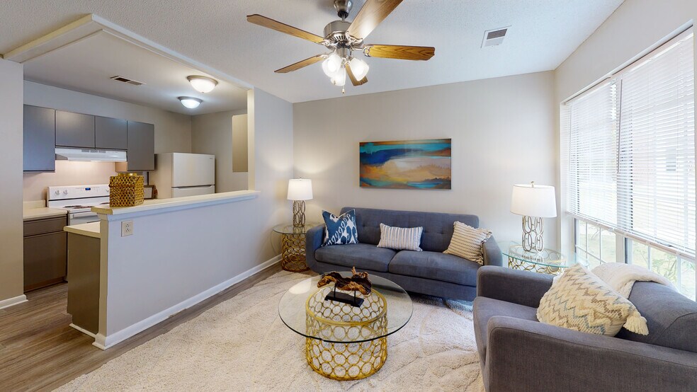 1004 Appamattox Ct, Fayetteville, NC à vendre - Numérisation 3D de Matterport - Image 2 de 22