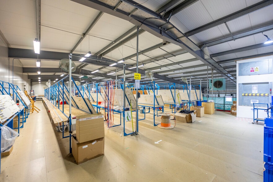 Marsh Ln, Boston for lease - Interior Photo - Image 2 of 43