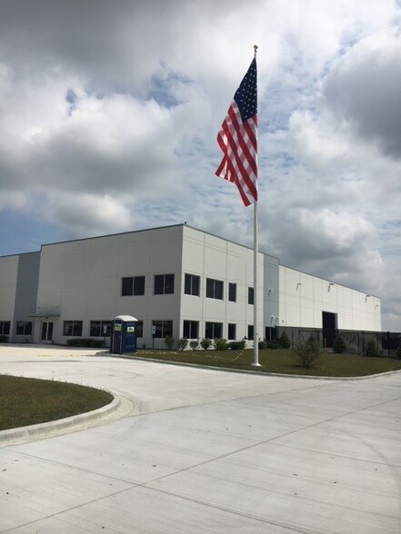 88th, Mokena, IL à louer - Photo principale - Image 1 de 2