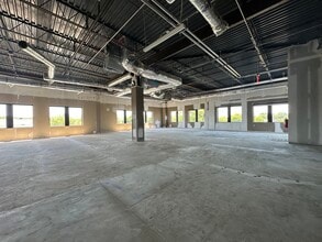 9735 Kincey Ave, Huntersville, NC for lease Building Photo- Image 2 of 5