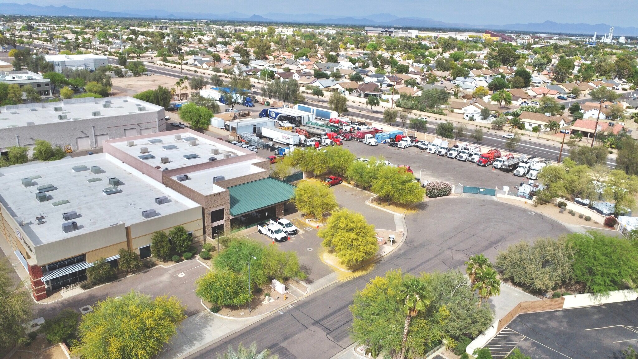 4010 W Earhart Way, Chandler, AZ à vendre Photo du bâtiment- Image 1 de 1