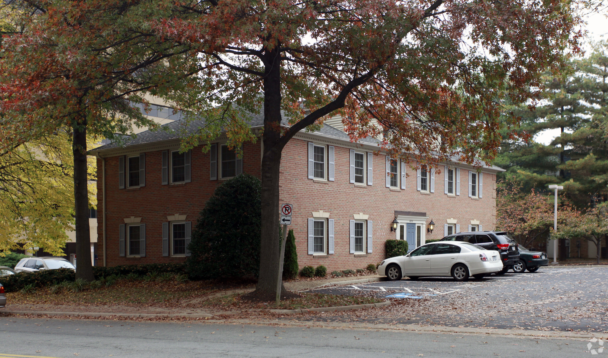 6850 Elm St, McLean, VA à vendre Photo principale- Image 1 de 1