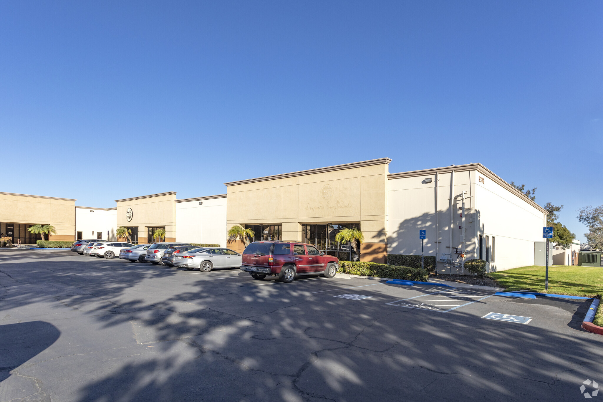 9350-9372 Cabot Dr, San Diego, CA for lease Primary Photo- Image 1 of 6