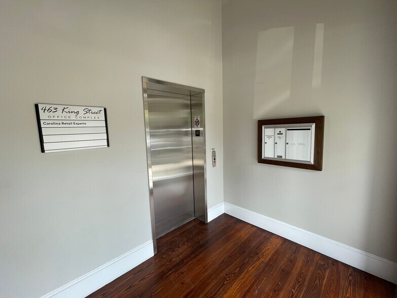 463 King St, Charleston, SC à louer - Photo du bâtiment - Image 1 de 30