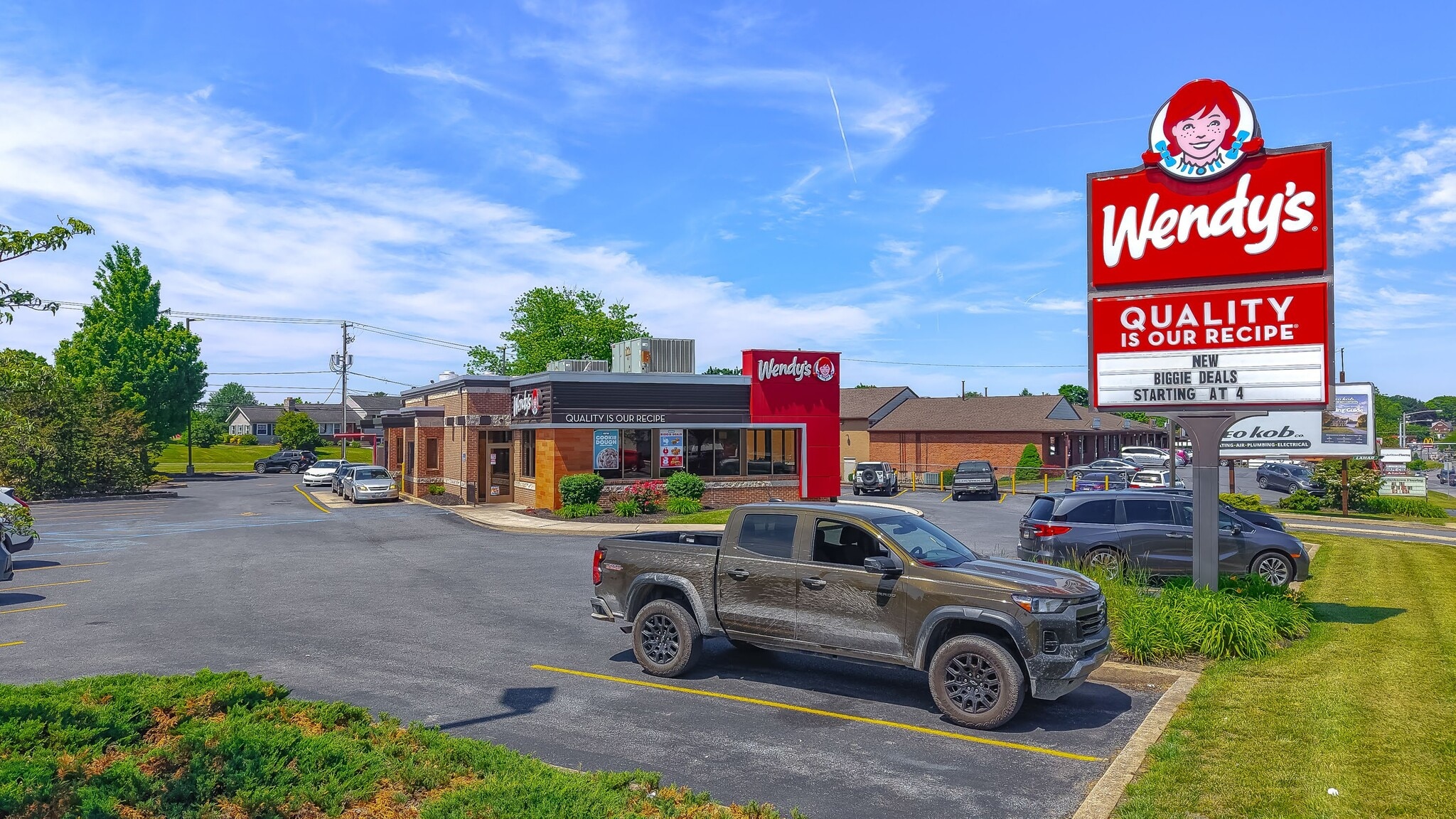 1660 S Market St, Elizabethtown, PA for sale Primary Photo- Image 1 of 6