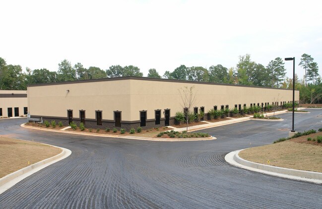 More details for 825 Hwy 74 S, Peachtree City, GA - Industrial for Lease