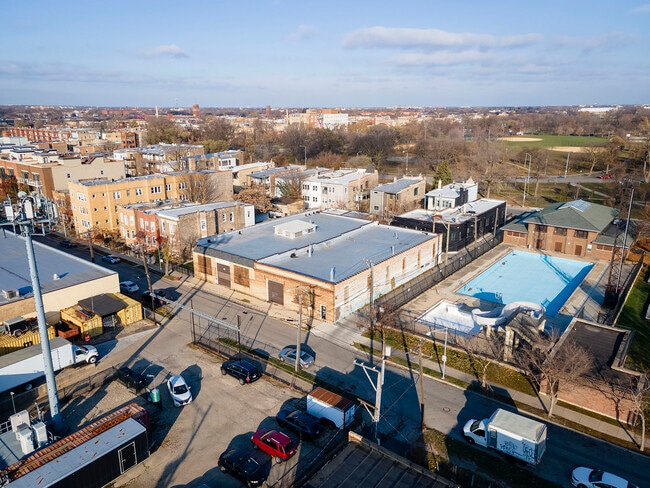 More details for 3056 W Walton St, Chicago, IL - Industrial for Sale