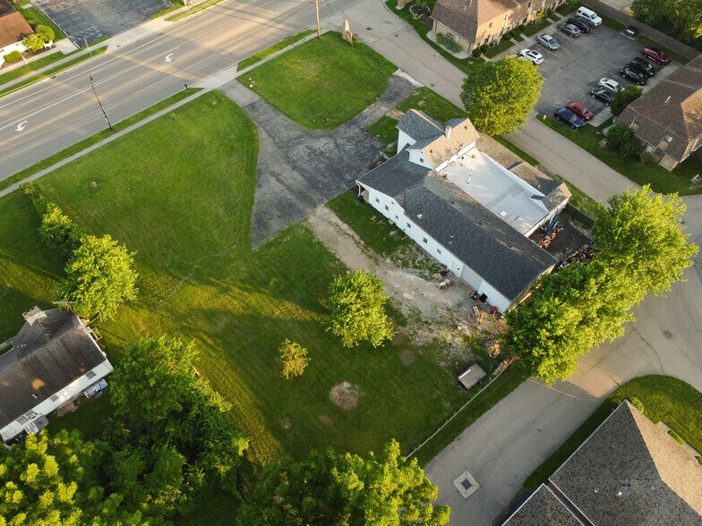 7850 N Dixie Dr, Dayton, OH à vendre - Photo du bâtiment - Image 3 de 4
