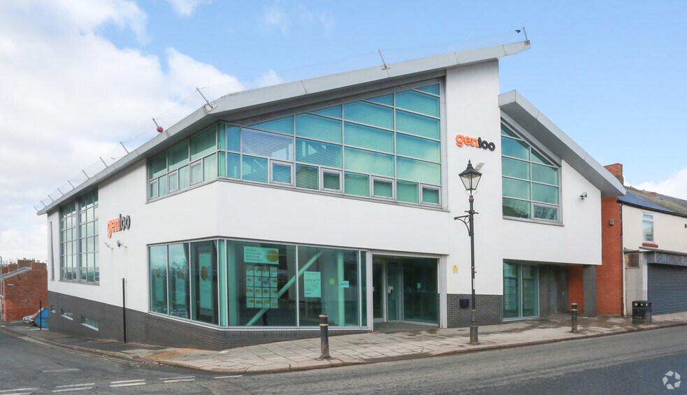 88 Newbottle St, Houghton Le Spring for sale - Building Photo - Image 2 of 3