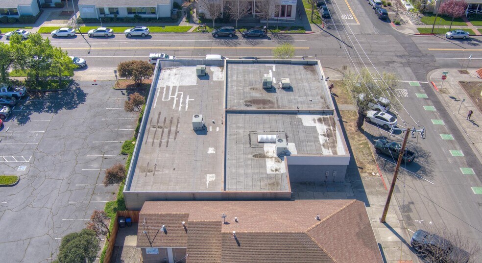 1122-1126 Missouri St, Fairfield, CA à vendre - Photo du bâtiment - Image 3 de 10