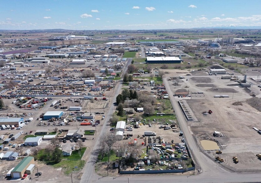 1850 Osterloh Ave, Twin Falls, ID à louer - Photo du bâtiment - Image 2 de 6
