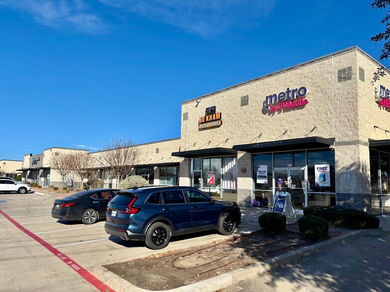 7630 N Beach St, Fort Worth, TX à louer - Photo du bâtiment - Image 3 de 3