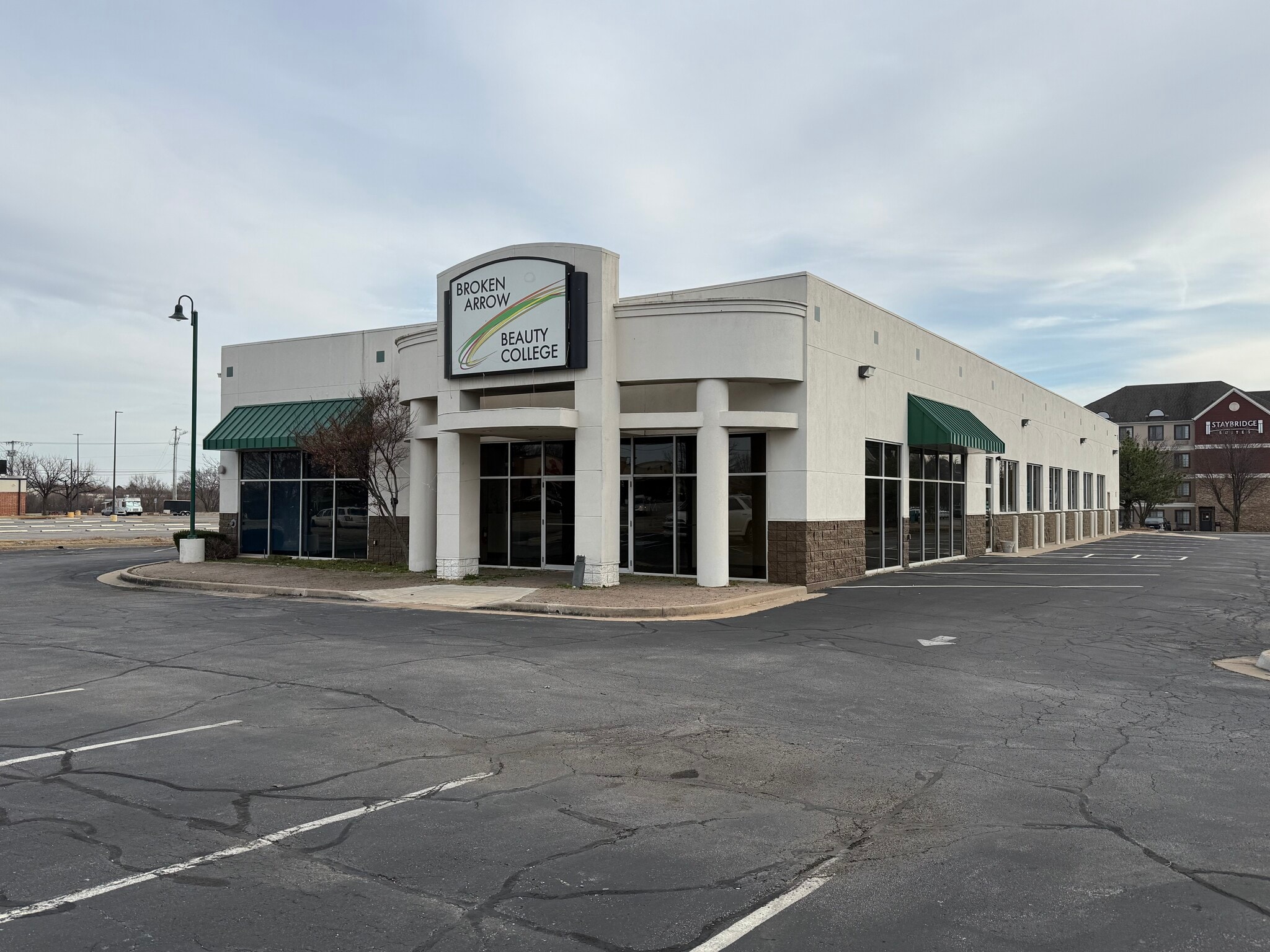 11122 E 71st St, Tulsa, OK for sale Interior Photo- Image 1 of 1