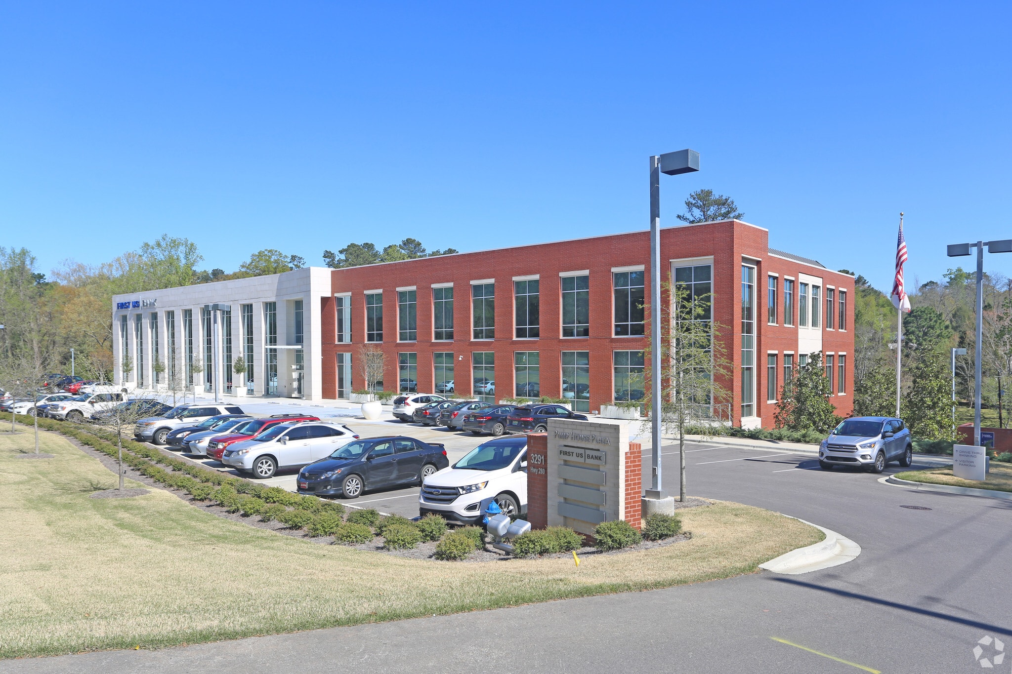 3921 Highway 280, Birmingham, AL for lease Primary Photo- Image 1 of 4