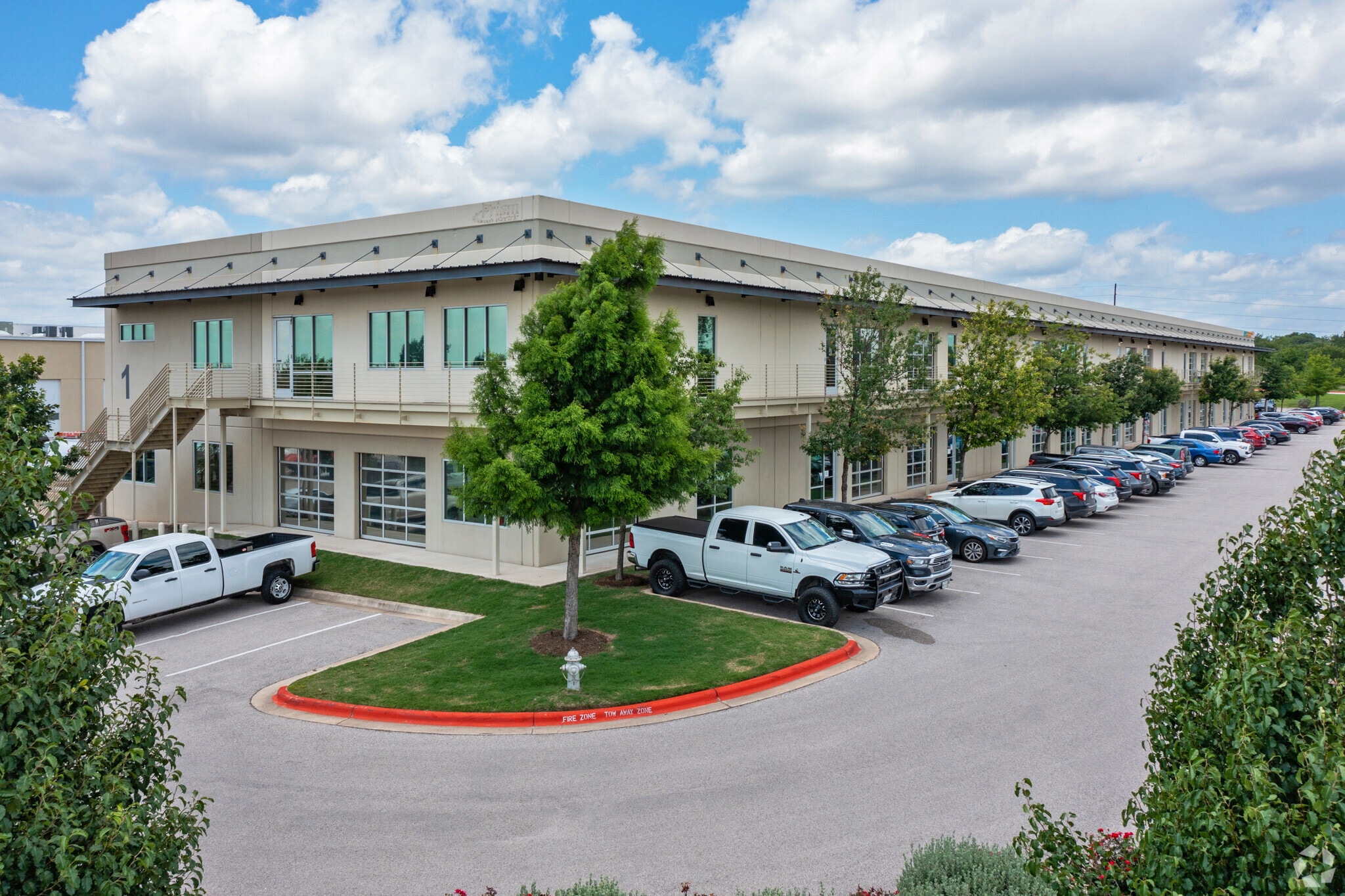 1205 Sheldon Cv, Austin, TX à louer Photo du bâtiment- Image 1 de 9