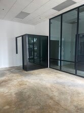 11215-11389 Long Beach Blvd, Lynwood, CA à louer Photo intérieure- Image 2 de 6