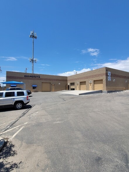 801 Pendale Rd, El Paso, TX for sale - Building Photo - Image 2 of 83