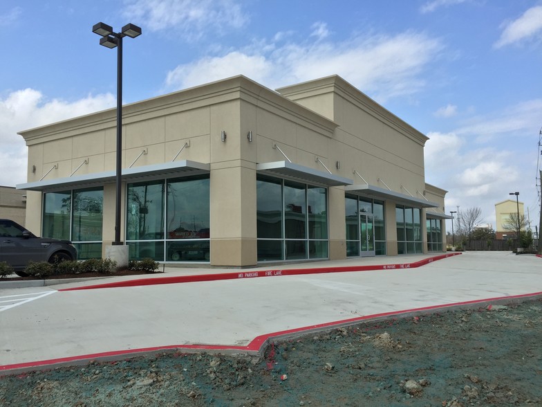 21403 N Freeway, Spring, TX for lease - Building Photo - Image 3 of 3