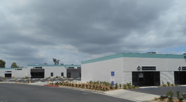 1501-1515 W Alton Ave, Santa Ana, CA à louer - Photo du bâtiment - Image 3 de 13