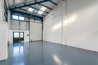 Wharfdale Rd, Bournemouth à louer Photo intérieure- Image 2 de 6